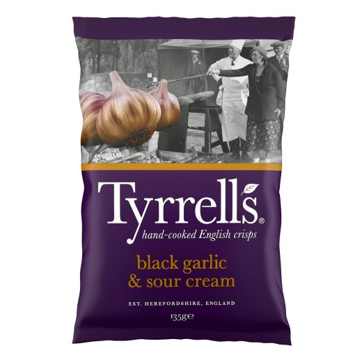 Tyrrells Black Garlic & Sour Cream (8X135GR) - Aytac Foods Wholesale